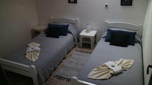 Hostal Rooms And Apartments V&m