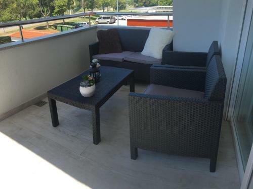 Holly Apartman