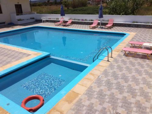 Aparthotel Karmi Apartments