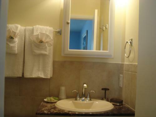Hotel Queens Gate Resort