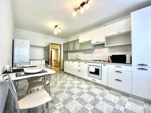 Apartamento ???????? 2-????????? ??????????? ? ??????? ?????, ????? ???????