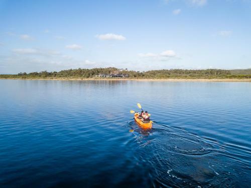 Villa Perivoli Lagoon House
