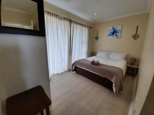 Hostal Blueline Guesthouse-seaforth, Simon's Town