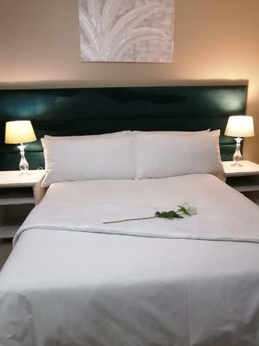 Cascades Self-catering Apartments
