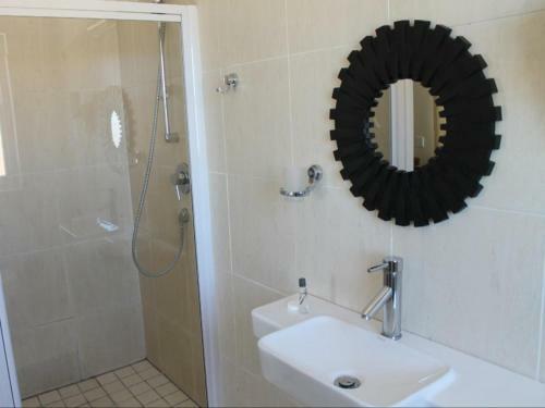 Hostal Ashbourne Manor