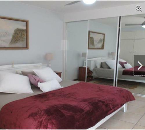 Romilly Beach Apartment