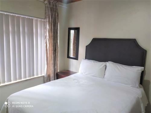 Sema River Lodge