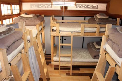 Hostal ?????????? ????