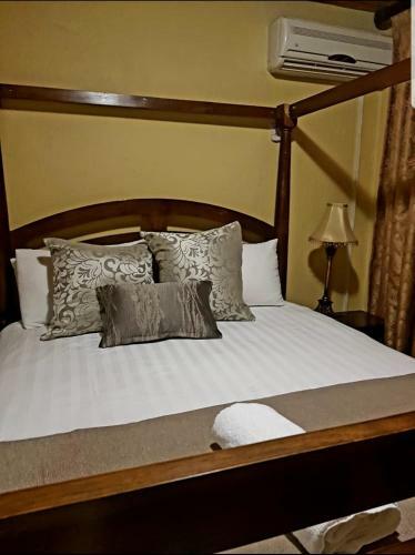 Bed & Breakfast Kwantulindawo Guesthouse Vryheid