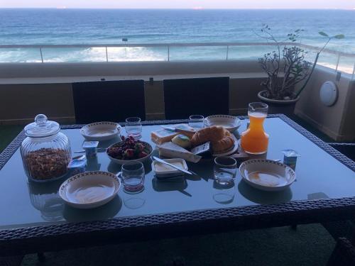 Sands Umdloti Luxury Beach Front Apartment