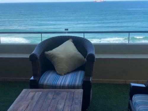 Sands Umdloti Luxury Beach Front Apartment