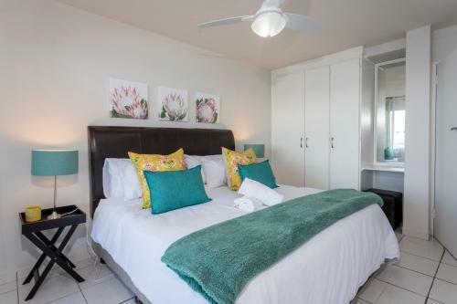 Sands Umdloti Luxury Beach Front Apartment