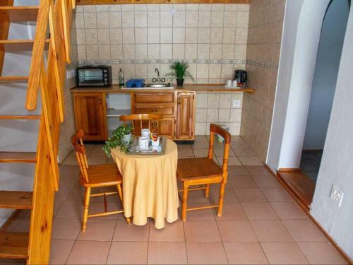 Sombuyana Game Lodge