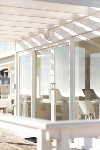 Villa Pearl Bay Beach Home