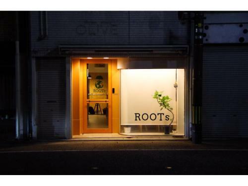 Albergue Travelers' House Roots