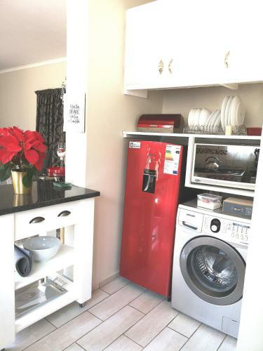 Apartamento Joy Haven Entire Selfcatering Garden Cottage