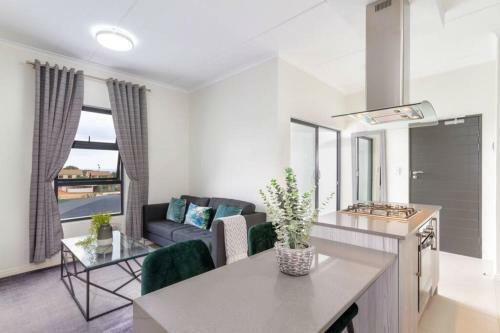 Apartamento Alimama Spaces: The Manson's 8 On New