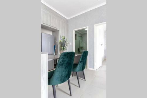 Apartamento Alimama Spaces: The Manson's 8 On New
