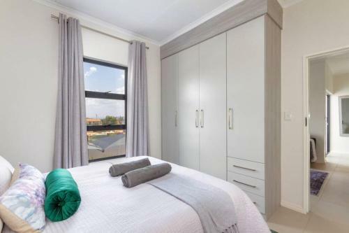Apartamento Alimama Spaces: The Manson's 8 On New