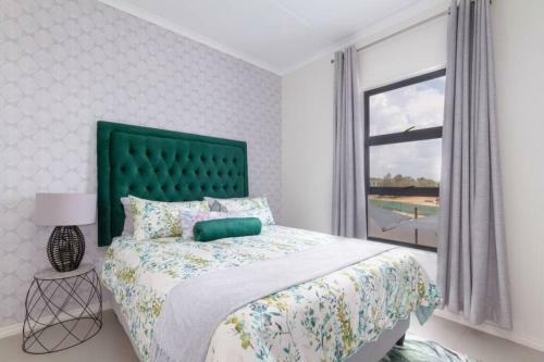 Apartamento Alimama Spaces: The Manson's 8 On New