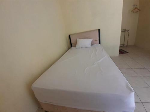 Hotel Tentrem Syariah Guesthouse Redpartner