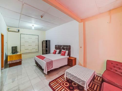 Hotel Oyo 90980 Al Karim Syariah