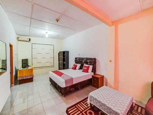 Hotel Oyo 90980 Al Karim Syariah