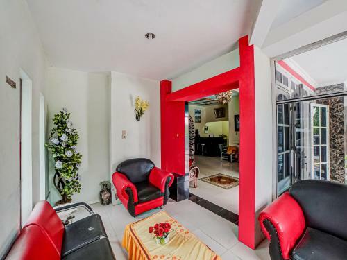 Hotel Oyo 90980 Al Karim Syariah