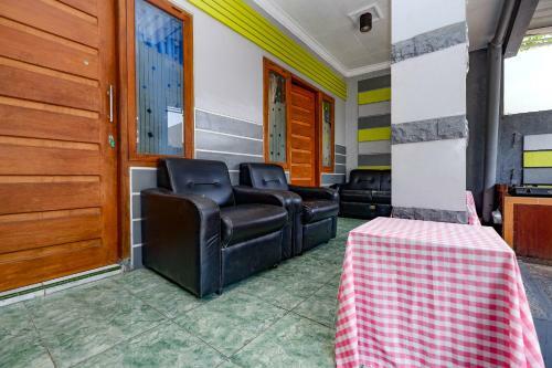 Hotel Spot On 2171 Griya Sakura Syariah