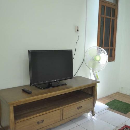 Hostal Emma Guest House Penginapan Keluarga
