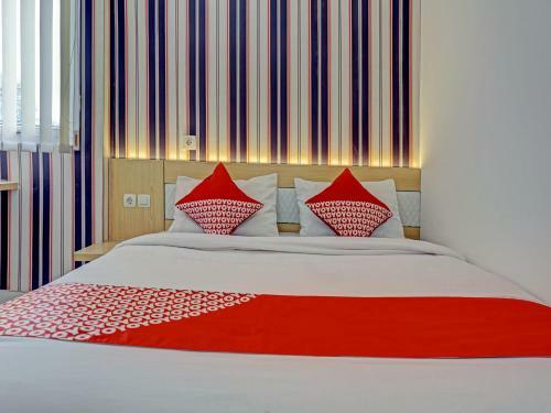 Hotel Oyo 90120 Bolang Room