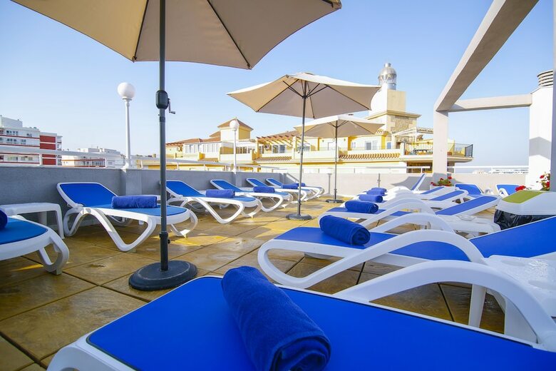 Hotel Mainake