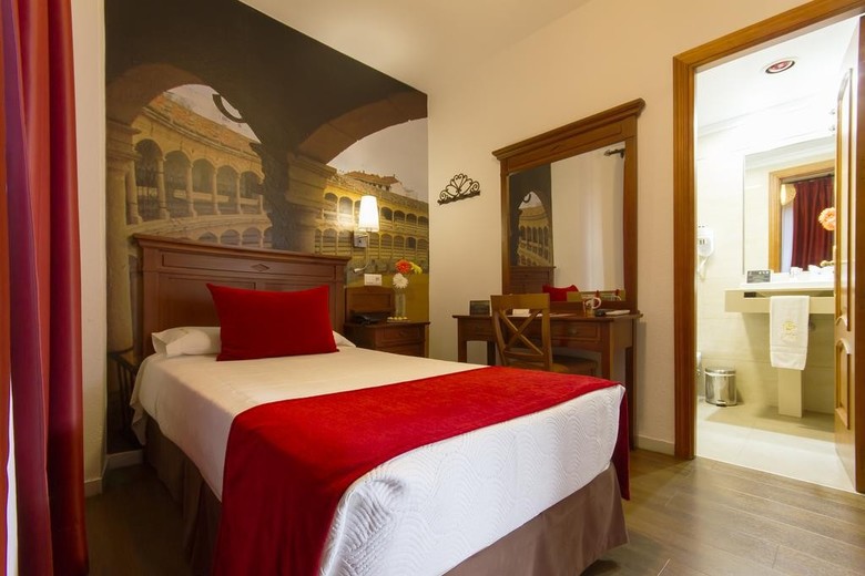 Hotel El Tajo (.)