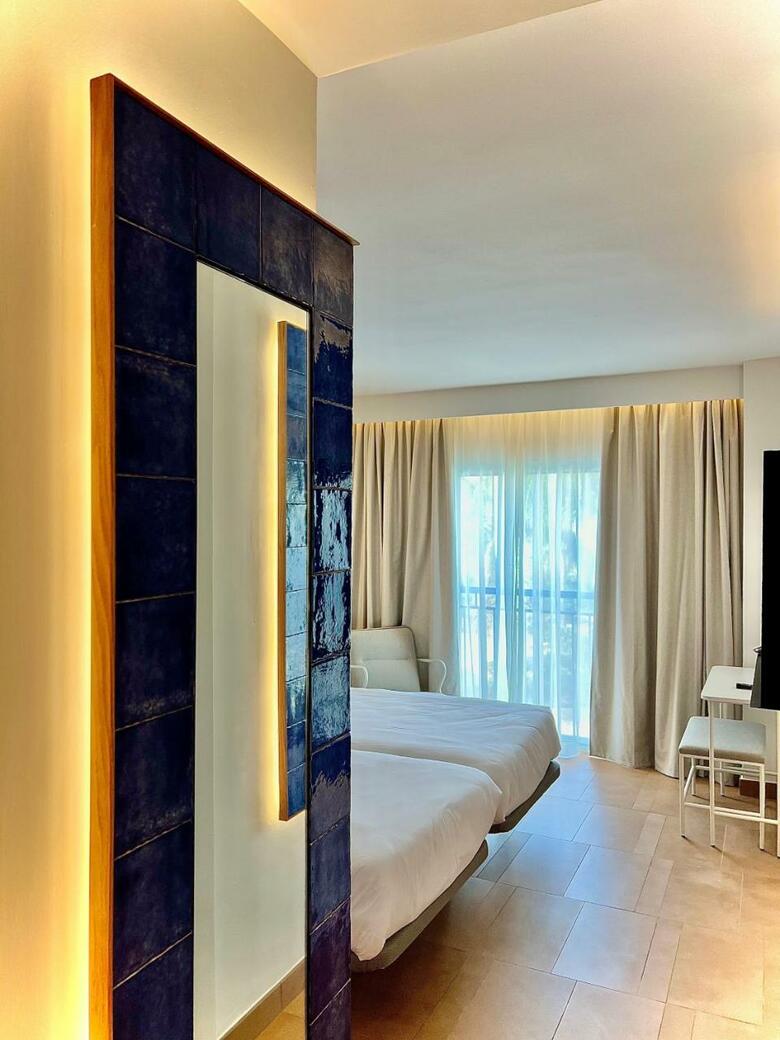 Hotel Perla Marina