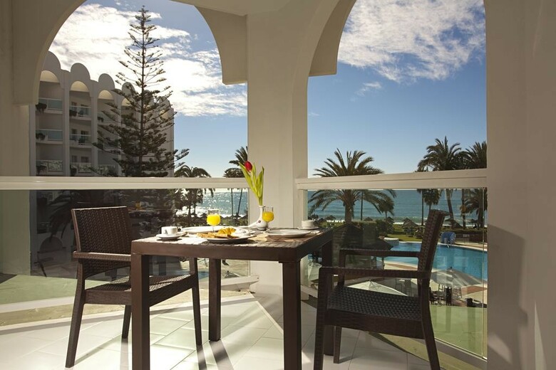 Aparthotel Ona Marinas De Nerja Spa Resort
