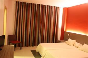 Hotel Nerja Club & Spa