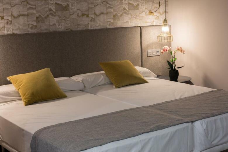 Hotel Marbella Inn