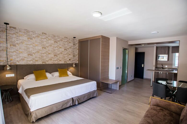 Hotel Marbella Inn