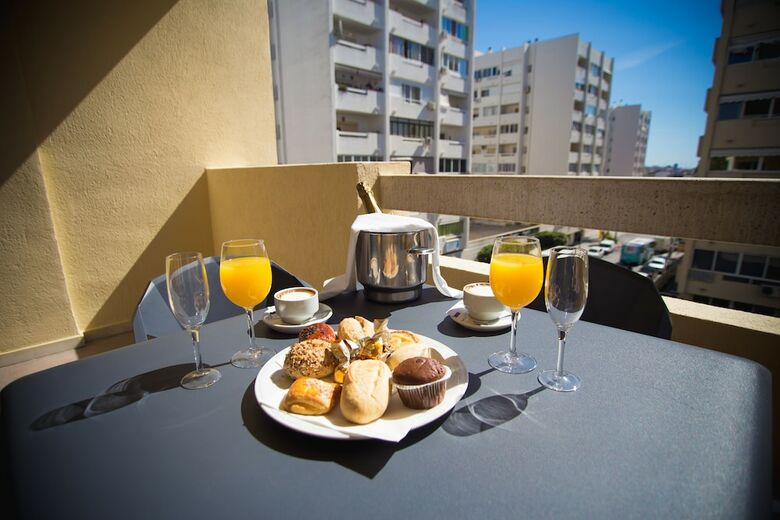 Hotel Marbella Inn