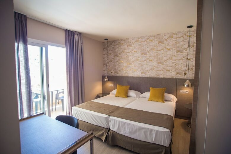 Hotel Marbella Inn