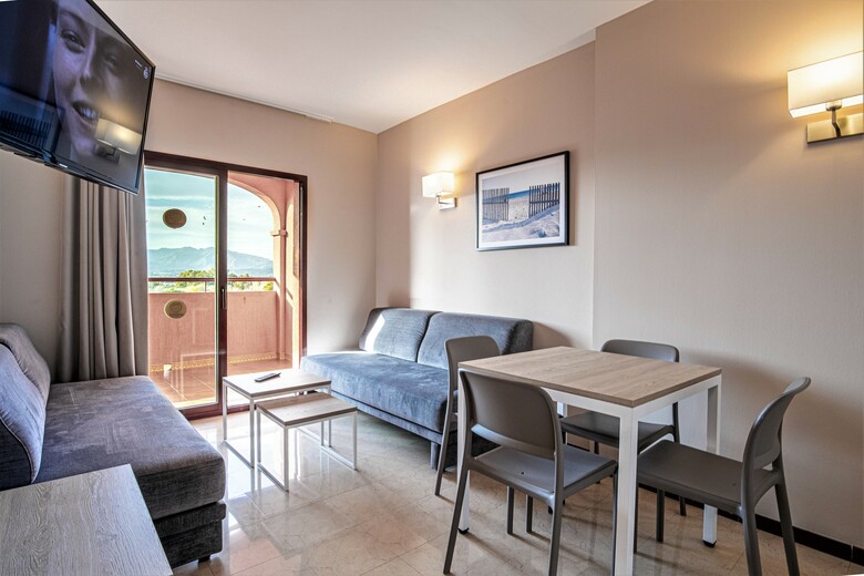 Aparthotel Ilunion Miramar
