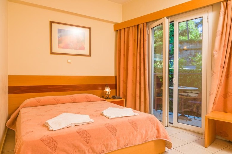 Hotel Hellinis