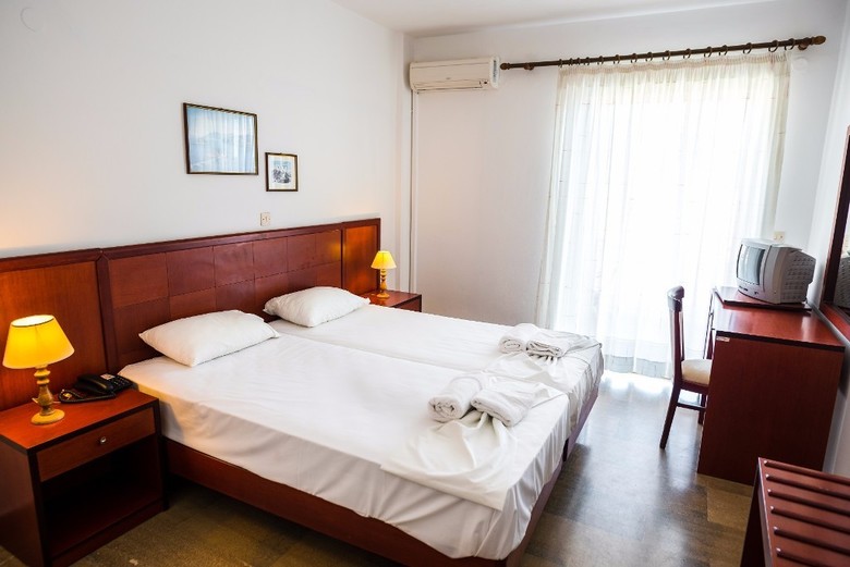 Hotel Three Stars