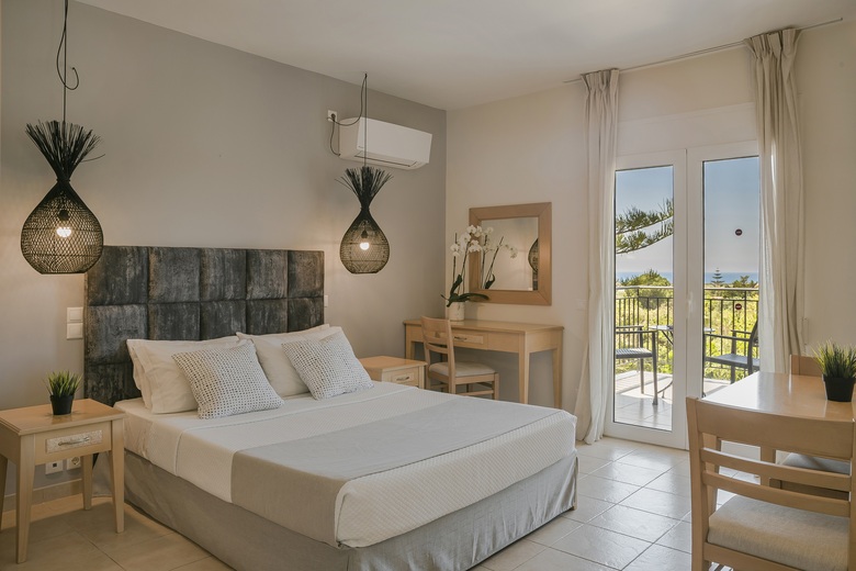 Hotel Astra Village