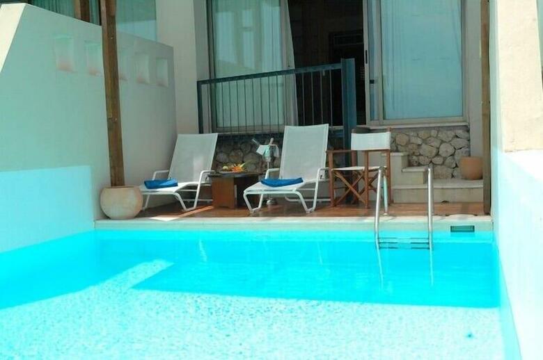 Hotel Ionian Blue