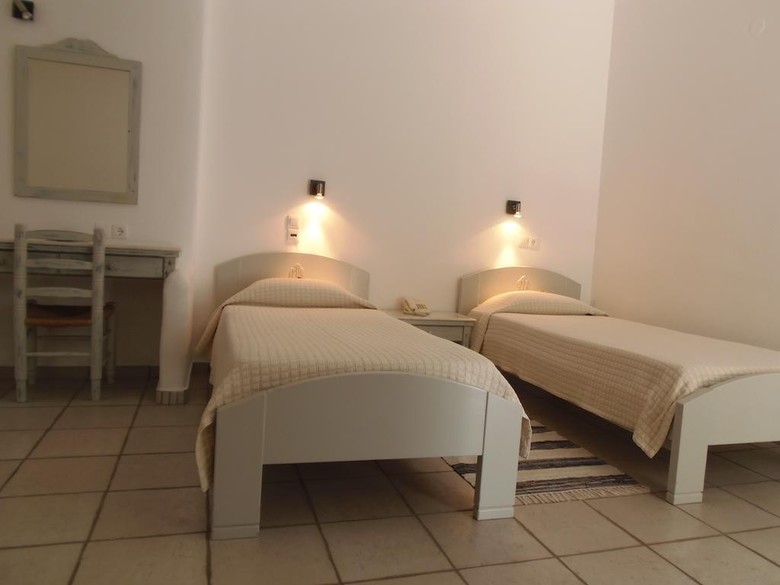 Hotel Manos