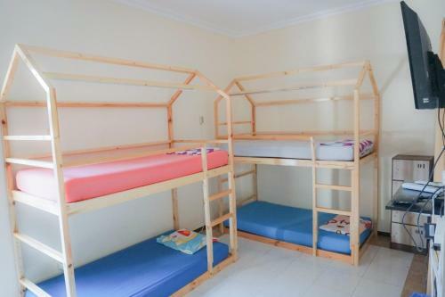 Hostal Green Surabaya Homey