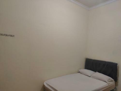 Hotel Oyo 91099 Krukah Residence