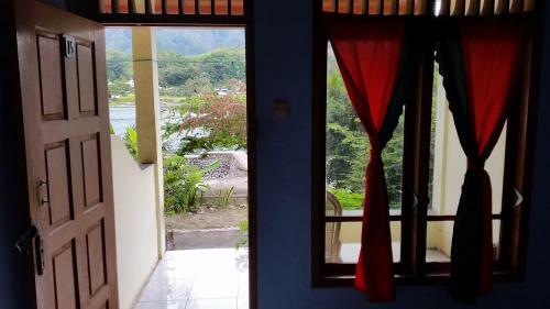 Hostal Sibayak Guesthouse