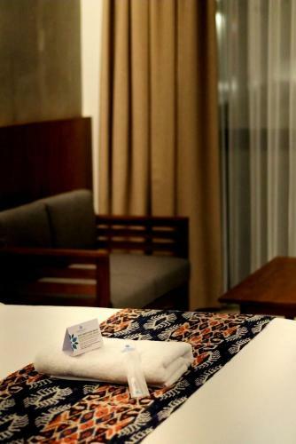 Kambaniru Beach Hotel And Resort